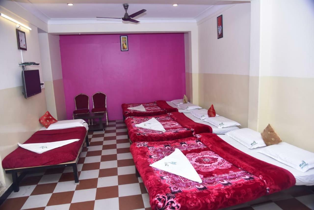 Raj Residency Hotel Мисор Екстериор снимка