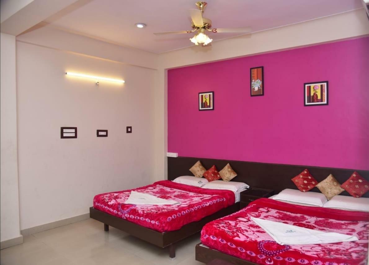 Raj Residency Hotel Мисор Екстериор снимка